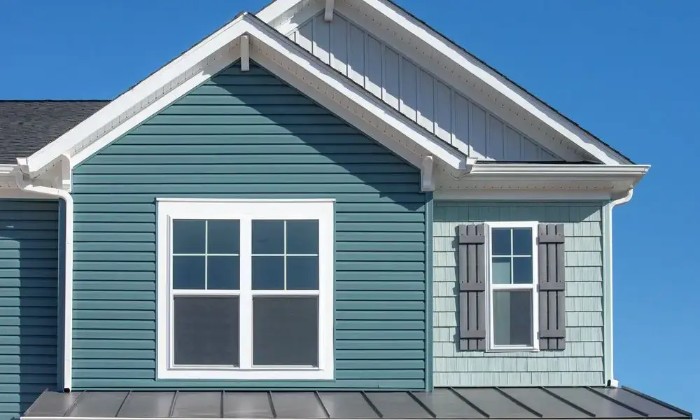 Roof repair and inspection services in Overlea